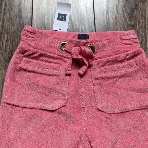 [KIDS 2/$30] NWT Baby Girl (18-24M) - GAP Terrycloth Pedal Pusher - Picture 2 of 4
